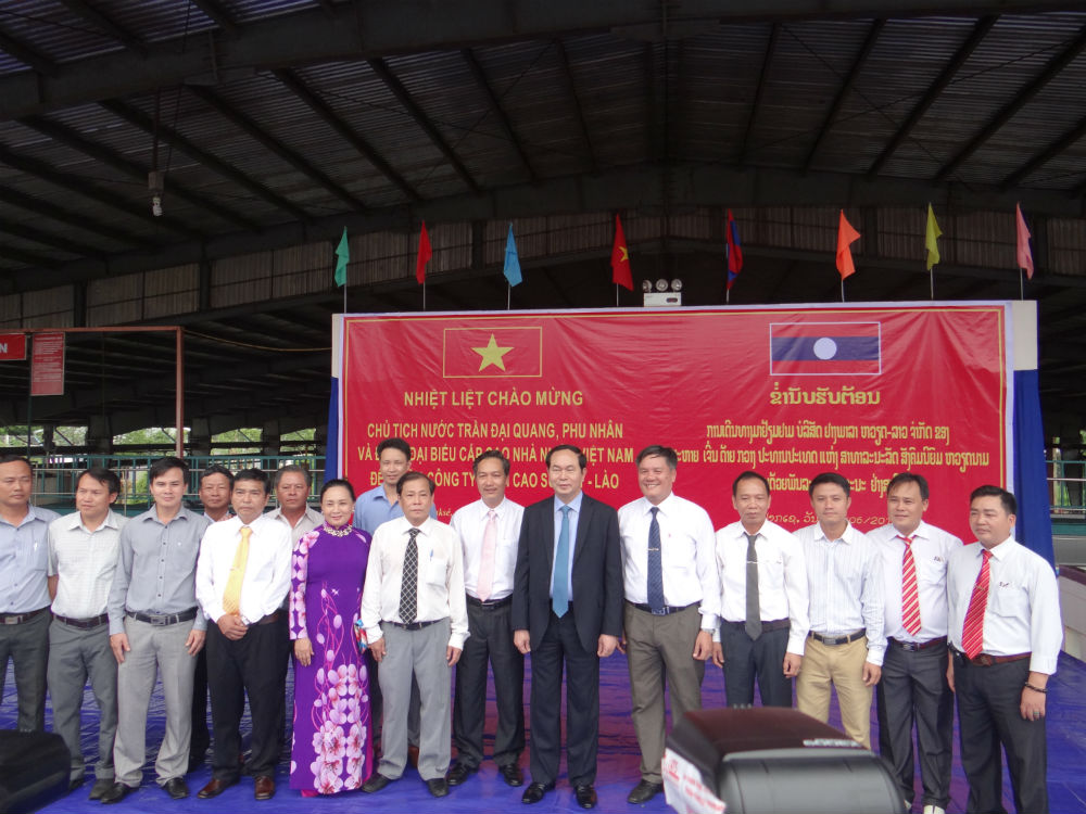 Đầu xuân năm mới Nguyên Chủ tịch nước Trương Tấn Sang đến thăm Công ty